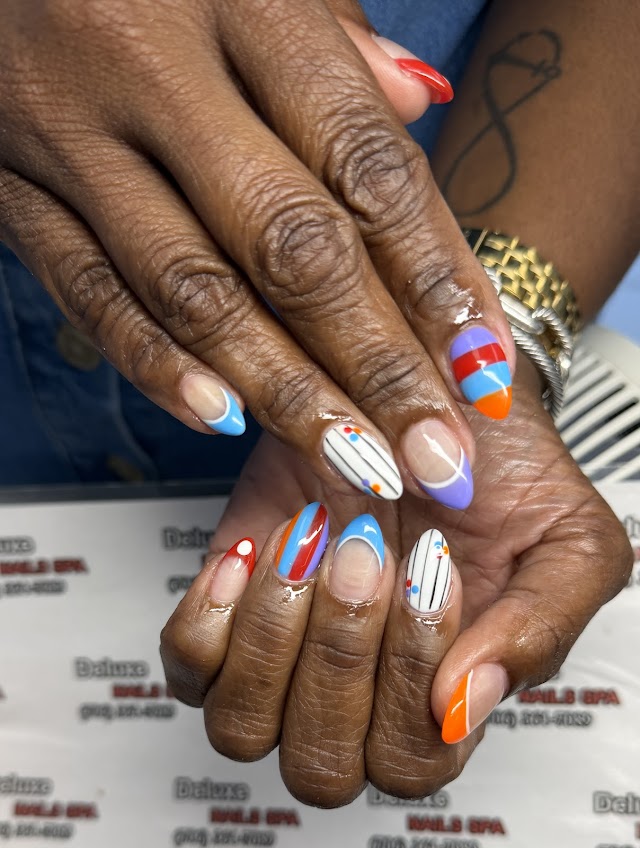 Deluxe NAILS SPA photo 2
