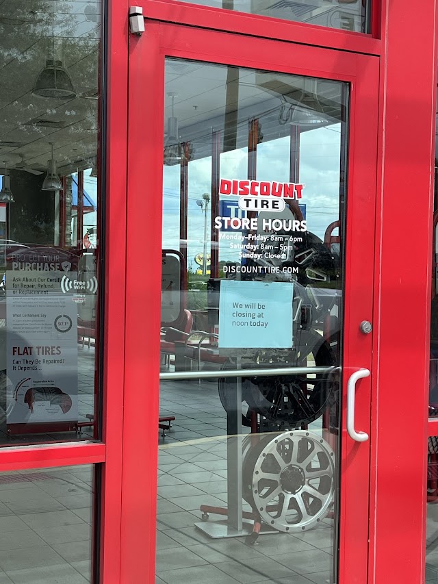 Discount Tire photo 4