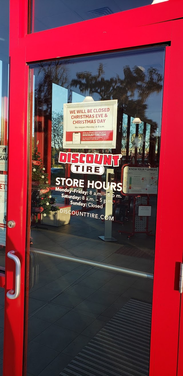 Discount Tire photo 2