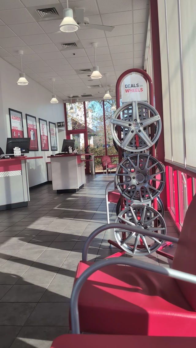 Discount Tire photo 3