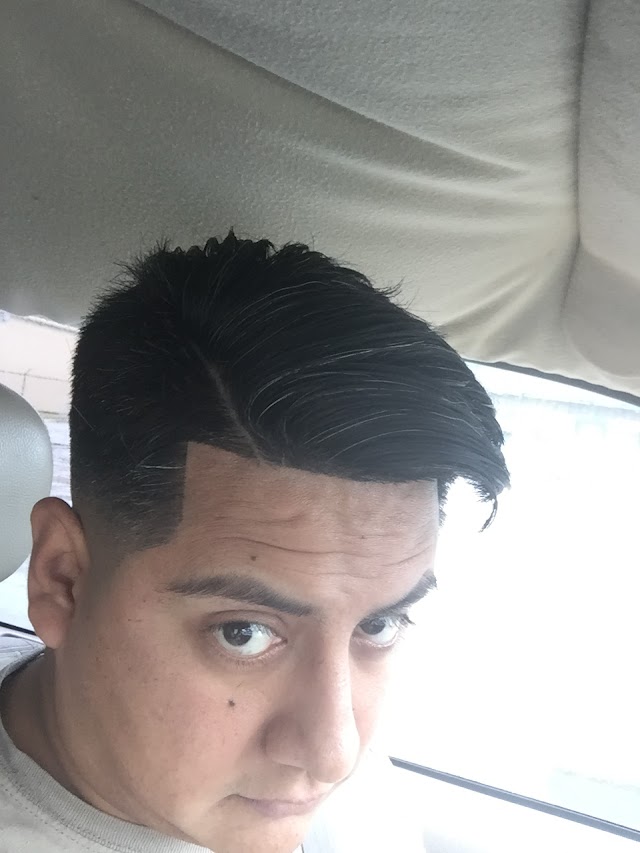 Dominican sports Barbershop photo 4