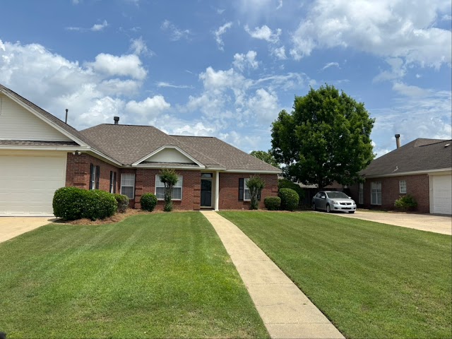 Douglas Professional Lawn Care Services photo 4