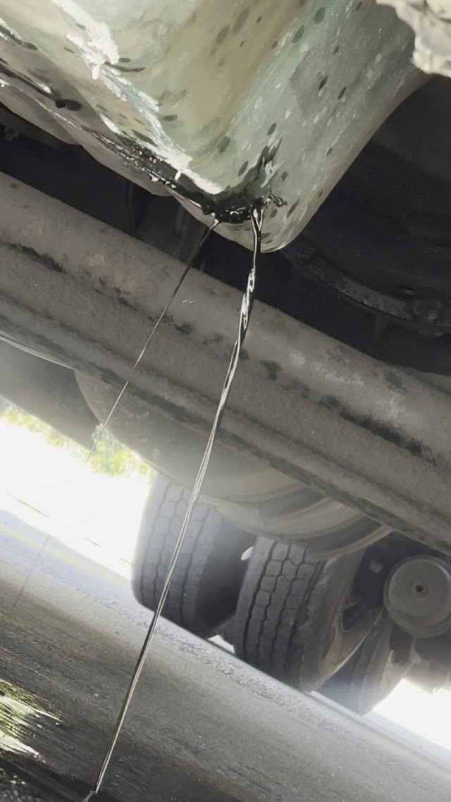 E & E Truck Repair photo 3