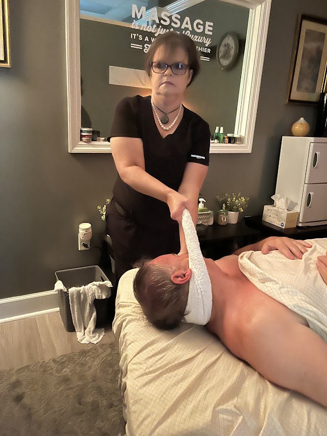 Elegant And Exquisite Massage & Esthetics LLC photo 4