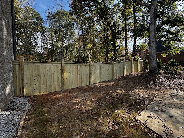 Elite Decks and Fencing of Georgia