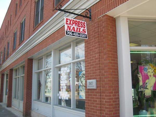Express Nails And Head Spa photo 4