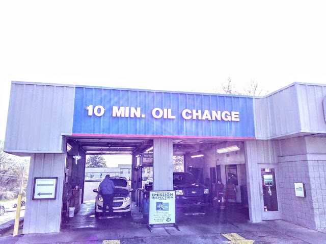 Express Oil Change & Tire Engineers photo 4