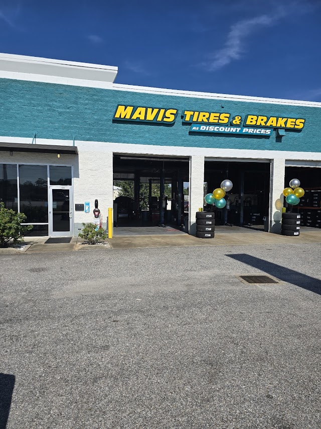 Express Oil Change & Tire Engineers photo 4