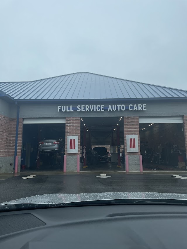 Express Oil Change & Tire Engineers photo 3