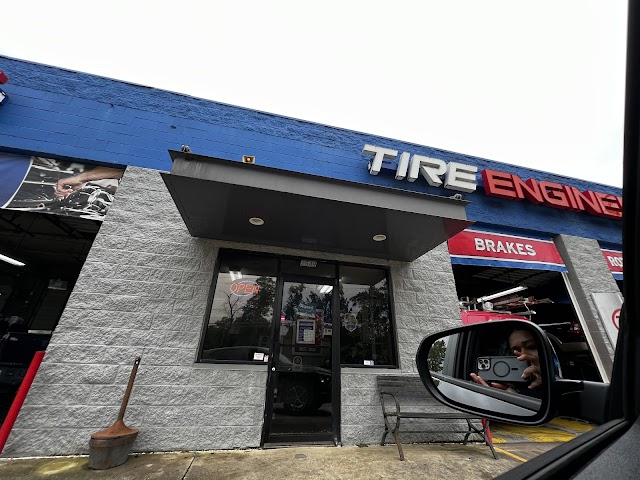 Express Oil Change & Tire Engineers photo 3