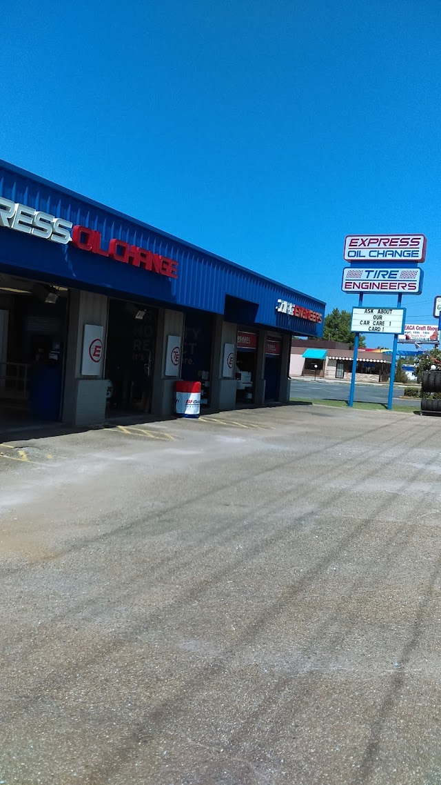 Express Oil Change & Tire Engineers photo 2