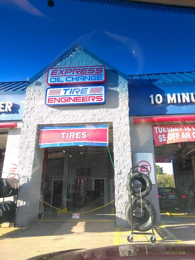 Express Oil Change & Tire Engineers photo 2