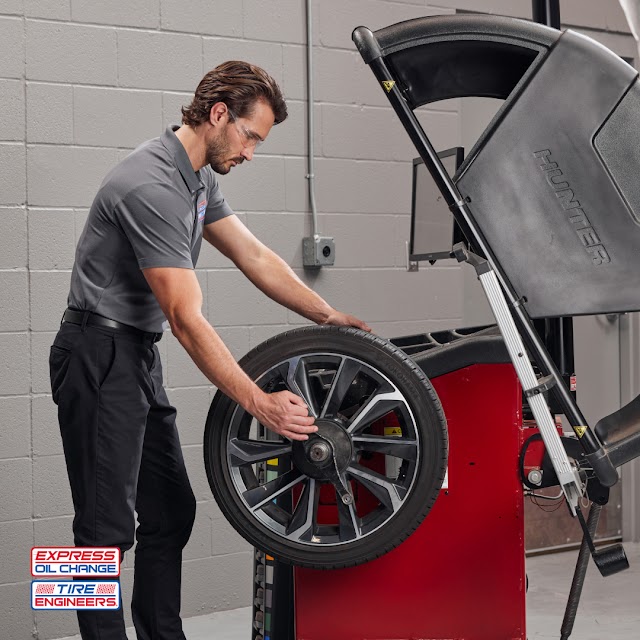 Express Oil Change & Tire Engineers photo 4