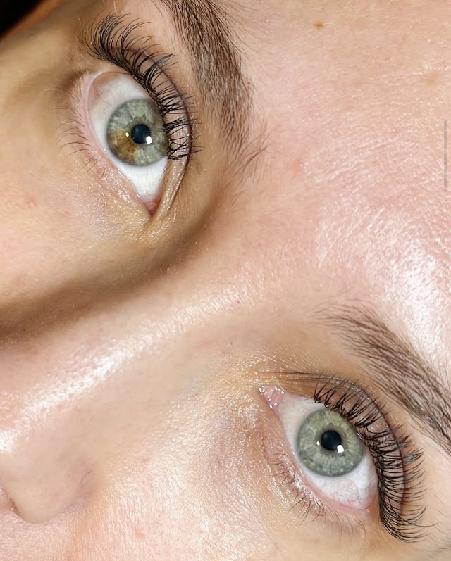 Eyelashes by Emma photo 2