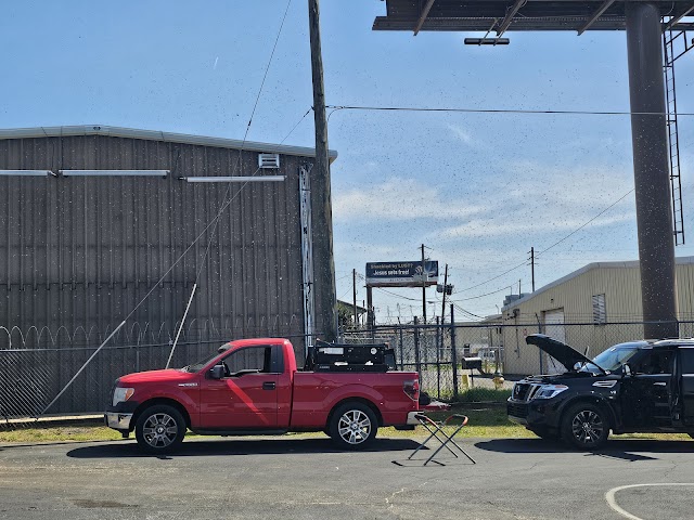 Family Autoglass LLC photo 2