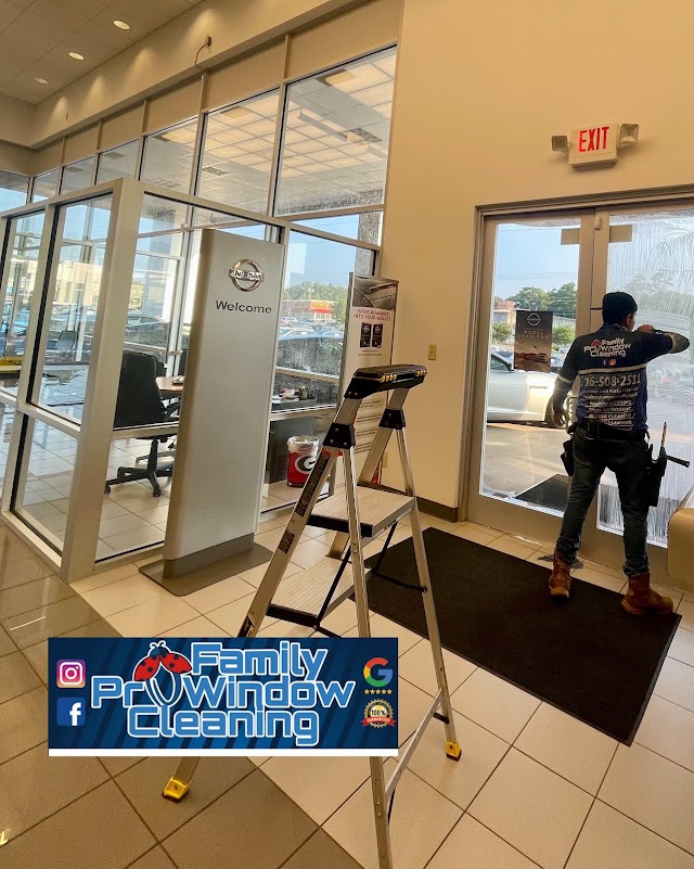 Family Pro Window Cleaning photo 4