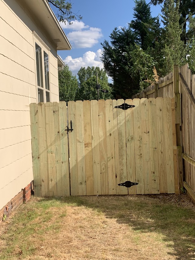 Fence & Decks W/ Southern Fence Company