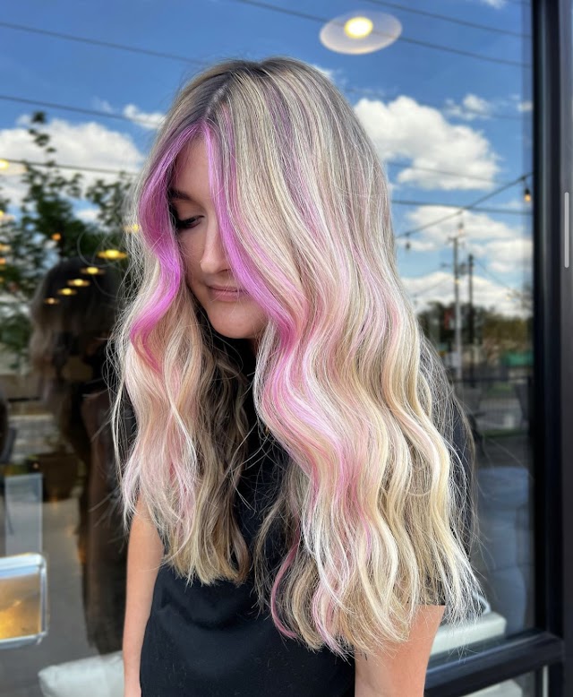 Fringe Salon of Huntsville