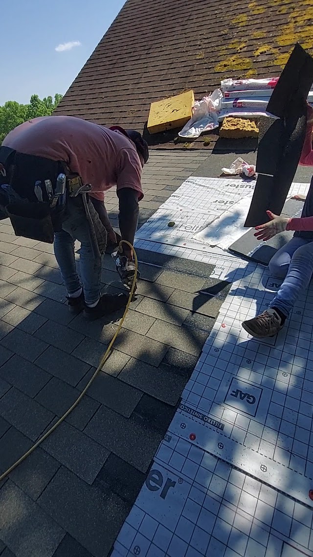 Gainesville Roofing and Gutter photo 2