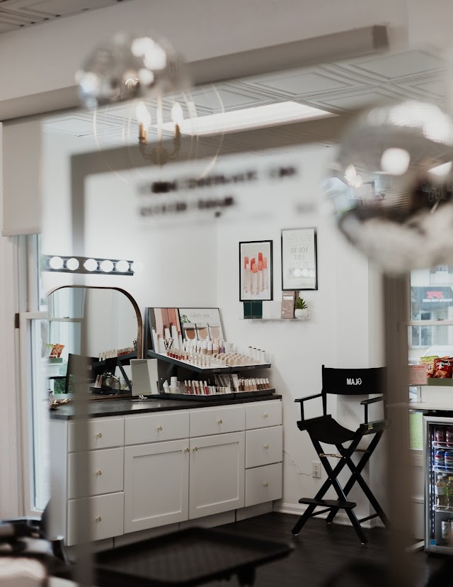 Glam Salon And Blow Dry Bar photo 2