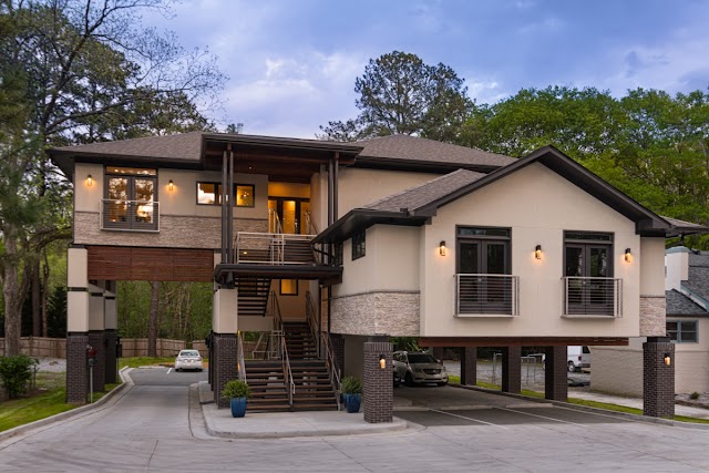 Glazer Design and Construction photo 1