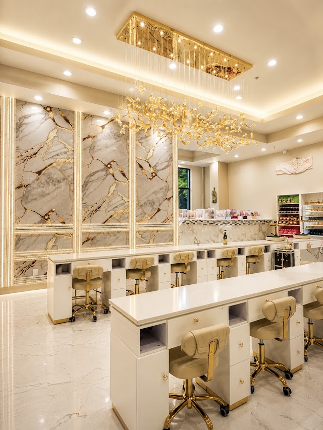 Glosse Nail Lounge Athens photo 4