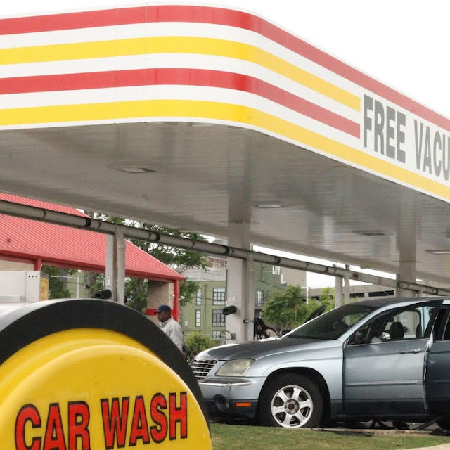 GooGoo Car Wash photo 1