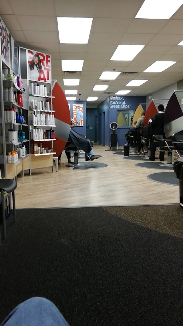 Great Clips photo 2