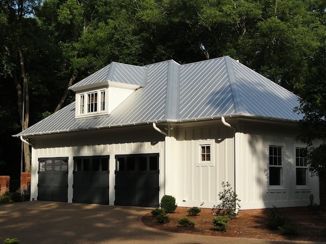 Gutter Cleaning of Athens GA photo 4