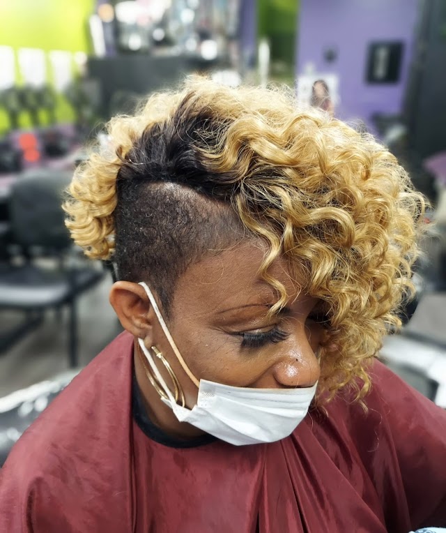 Hair With Flair photo 2