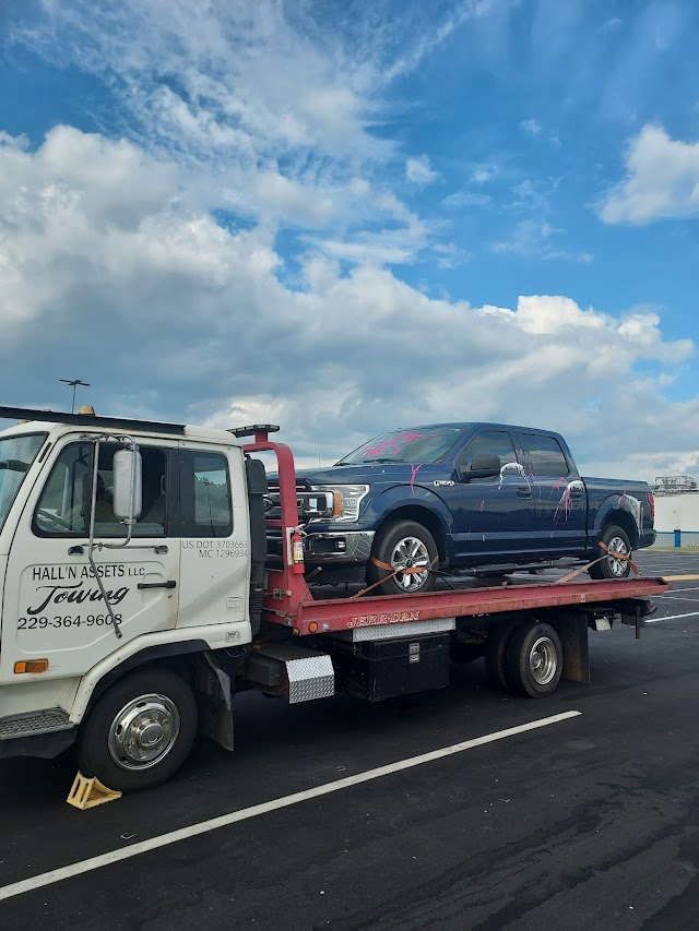 Hall'n Assets Towing photo 2