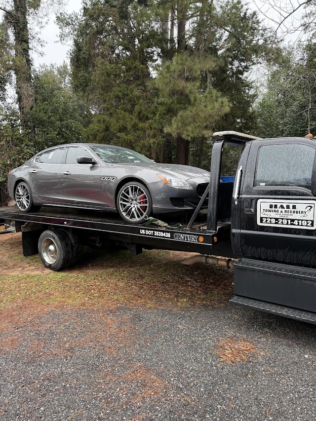 Hall'n Assets Towing photo 3