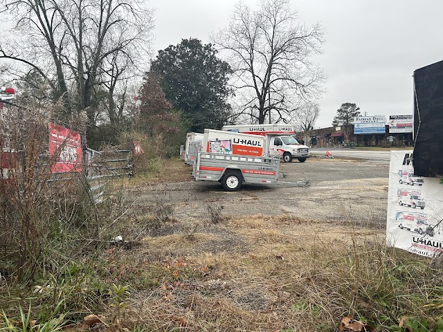 Hall's Truck Service photo 3