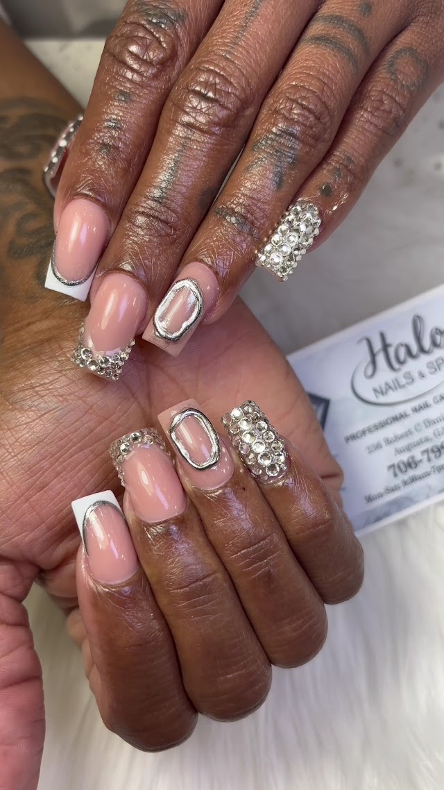 Halo Nails & Spa photo 3
