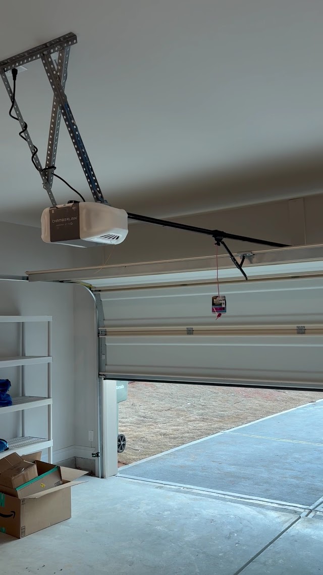 Hang Tite Garage Doors photo 2