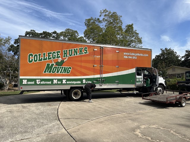 Helping Hands Moving Service photo 3