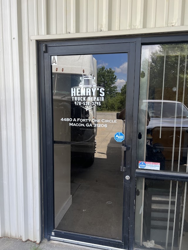 Henry’s Truck Repair photo 3