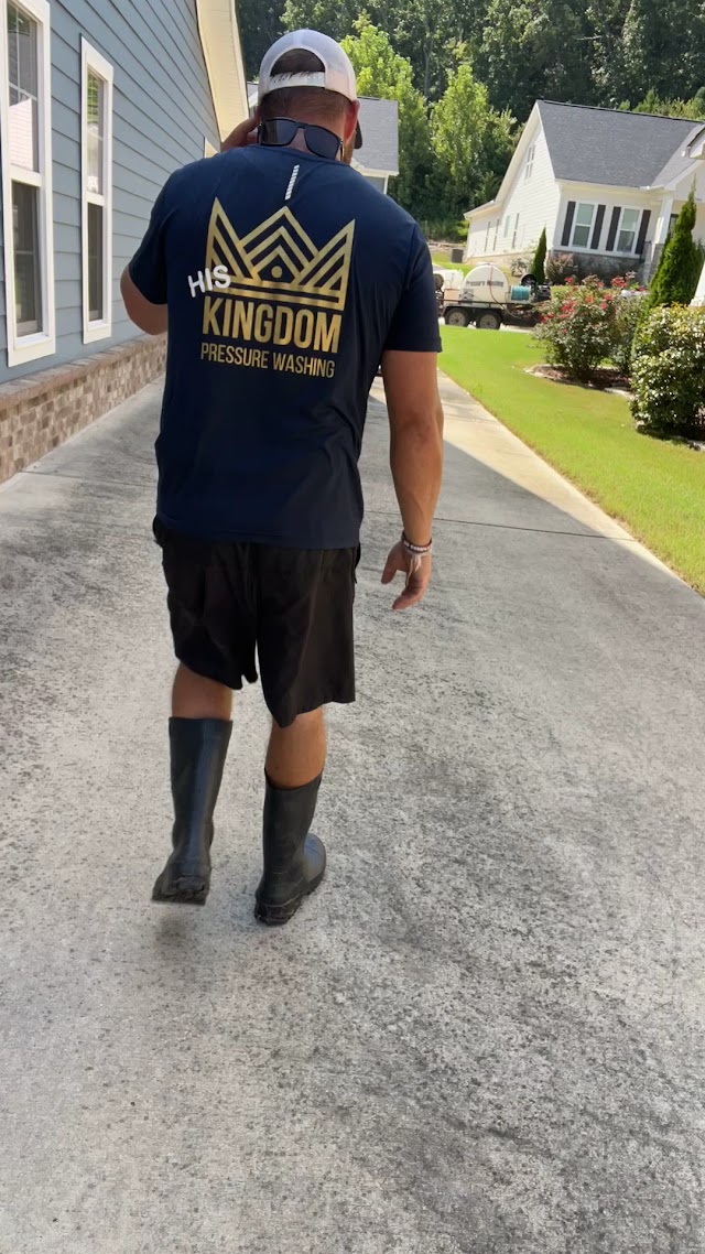 His Kingdom Pressure Washing photo 3