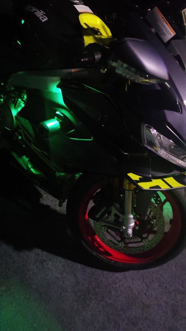 Honda Yamaha Triumph Kawasaki KTM of Savannah photo 3