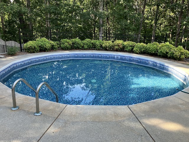 Howorth Pools Inc . photo 3