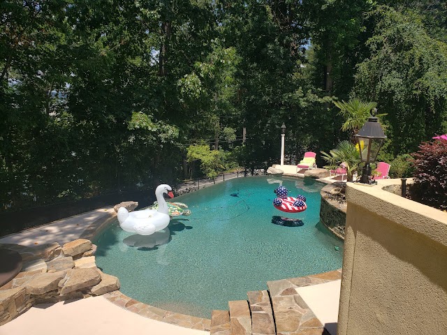 Howorth Pools Inc . photo 4
