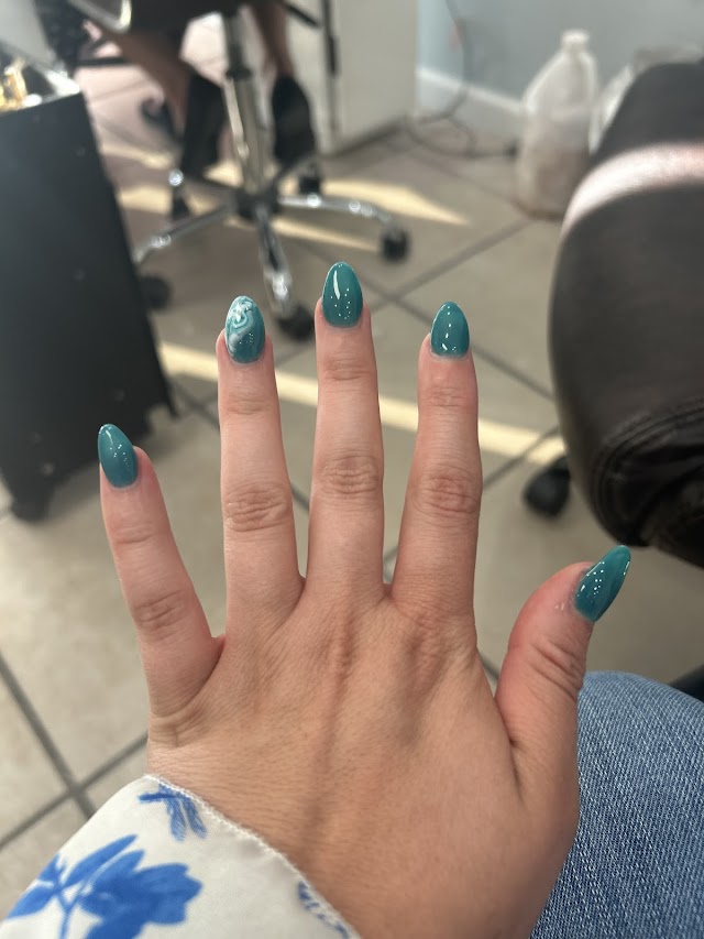 Infinity Nails( enjoy 10% off with a valid college student ID) photo 2