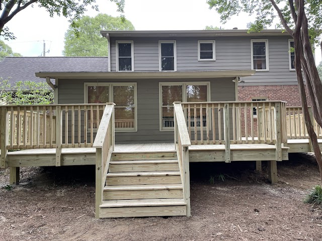 Integrity Enterprises Deck Services photo 3