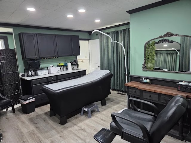 Ipeks Brazilian and Body Waxing