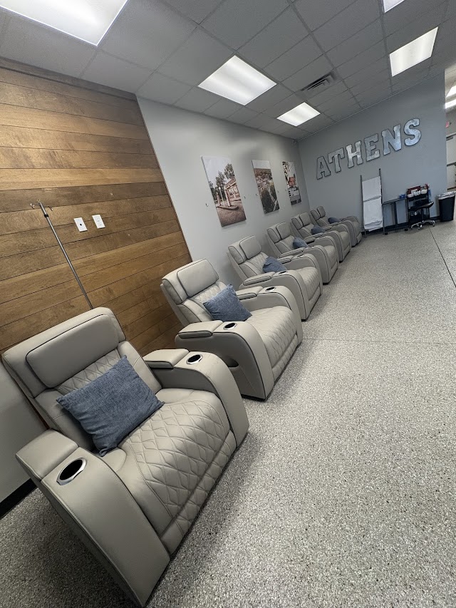 IV Lounge at QC photo 3