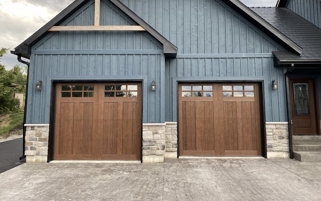 J&M Garage Doors