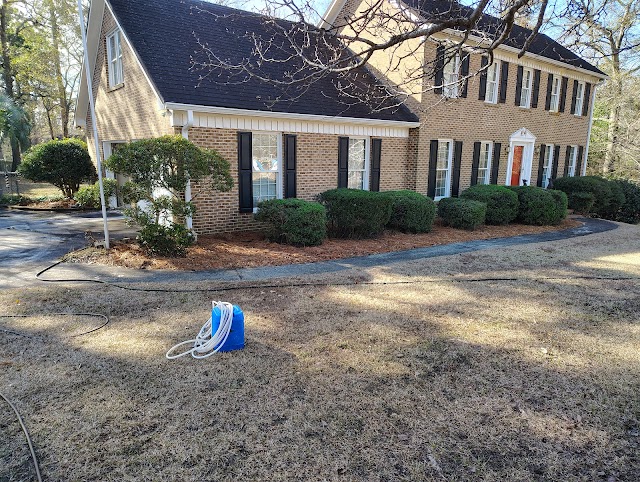 JC Surface Pro Pressure Washing & Window Cleaning photo 2
