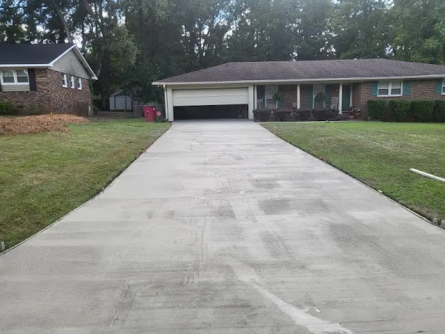 Jessie Haslem Concrete Finishing photo 3
