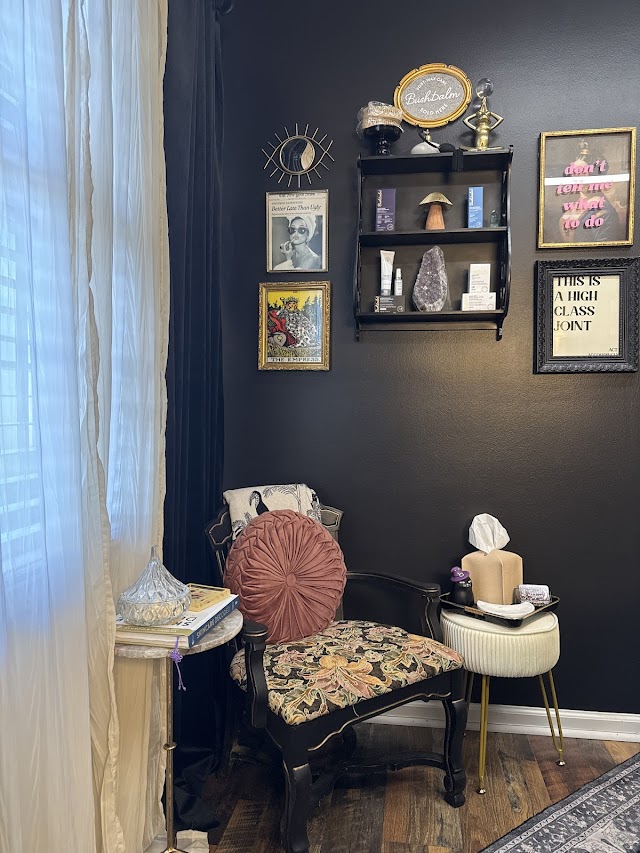 Jewell Moon Co. (formerly Jewell Moon Aesthetics) photo 2