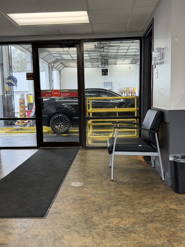 Jiffy Lube Oil Change photo 3